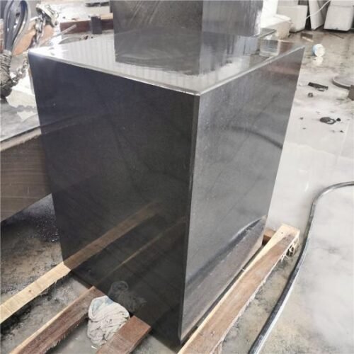 0de116d36b4b3762ac781680f99e3efd_medium Bluestone Honed Finishing Cube Sculpture Stone Base 500x500x700mm