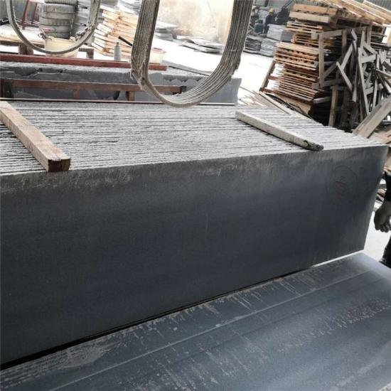 G654 Dark Grey Flamed Small Slabs 2400upx600x20mm