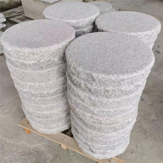 White Granite Flamed Top Rough Edges Round Granite Stepper For Garden